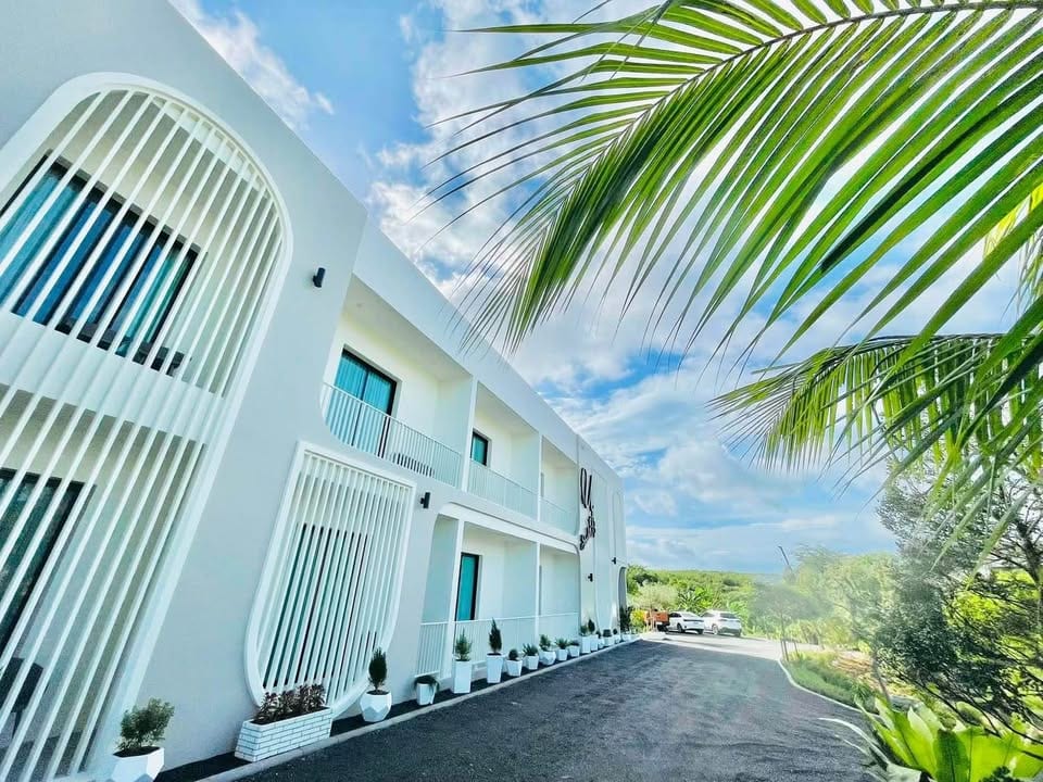 Brand New 1-Bedroom Apartment — Pasak 4, Bang Tao