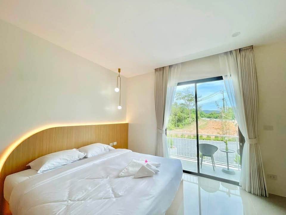 Brand New 1-Bedroom Apartment — Pasak 4, Bang Tao 6