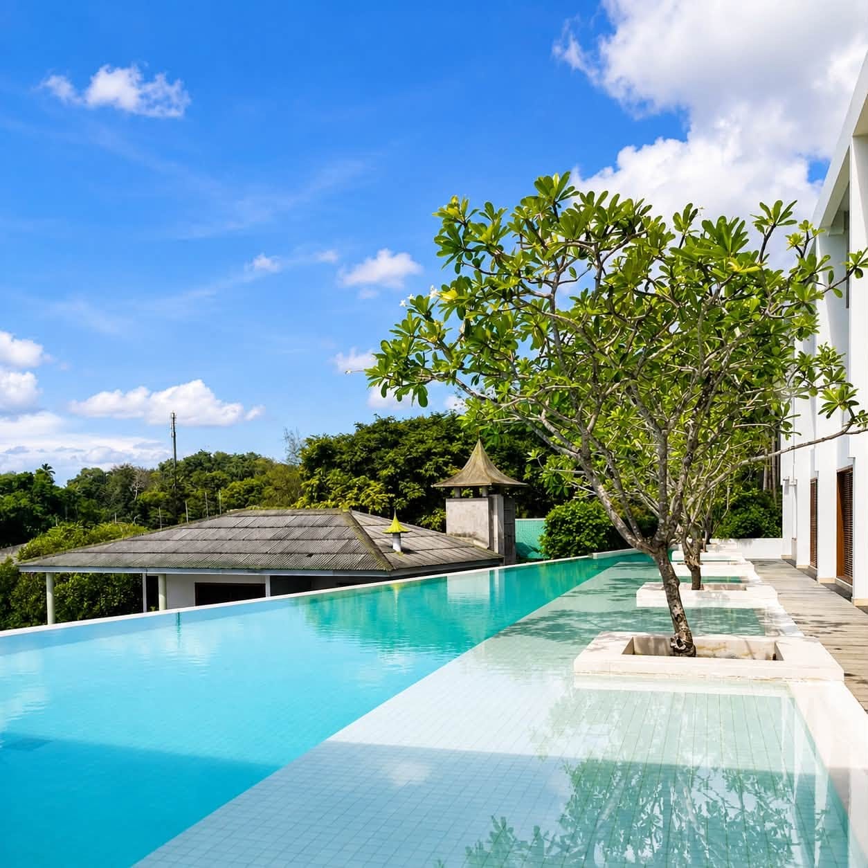 2-Bedroom Apartment near Surin Beach