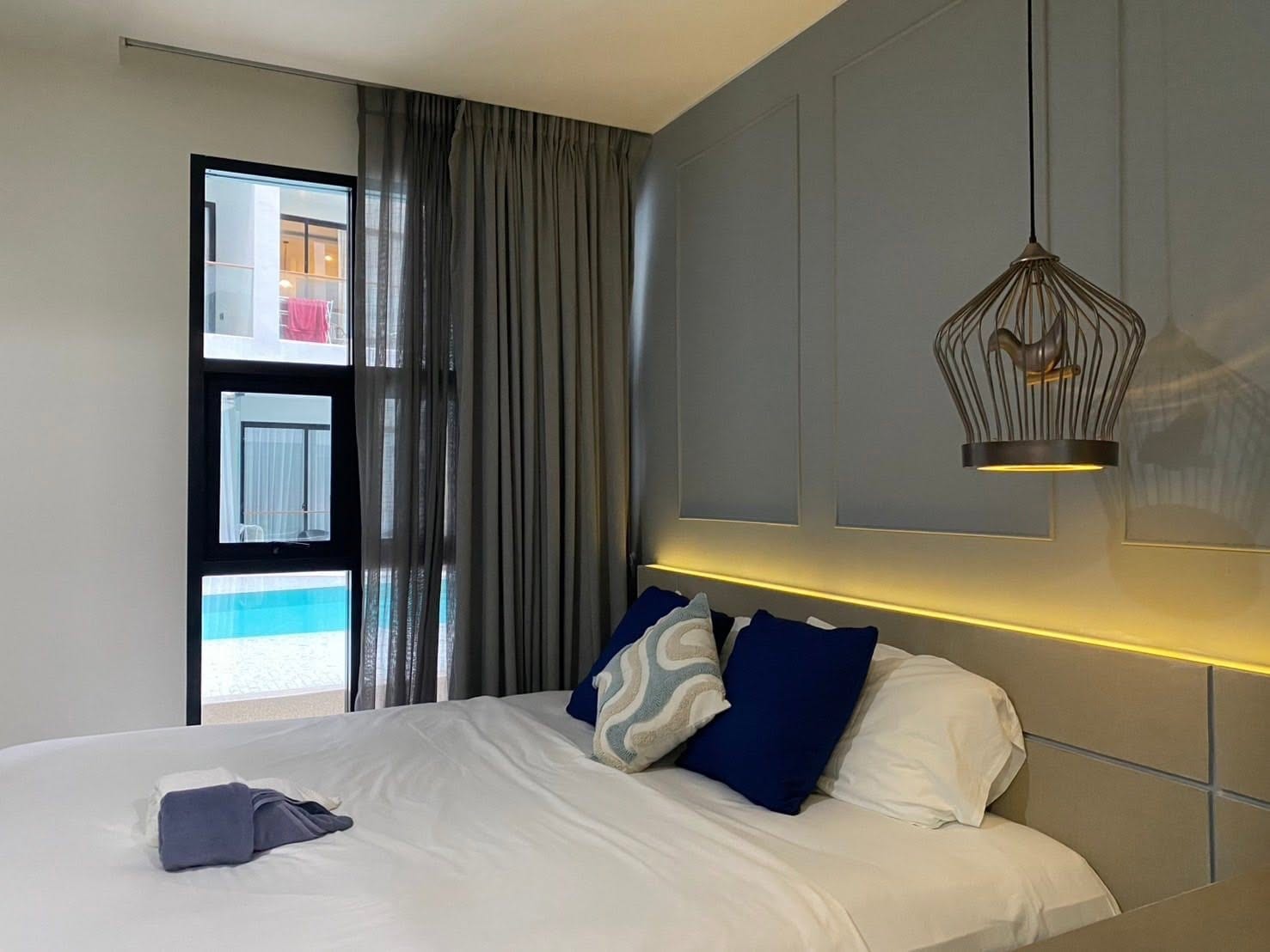 One-Bedroom Apartment by the Pool — Surin 6