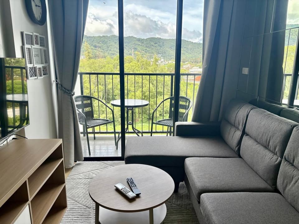 Top-Floor Apartment with Mountain View — Zcape X2, Cherng Talay 3