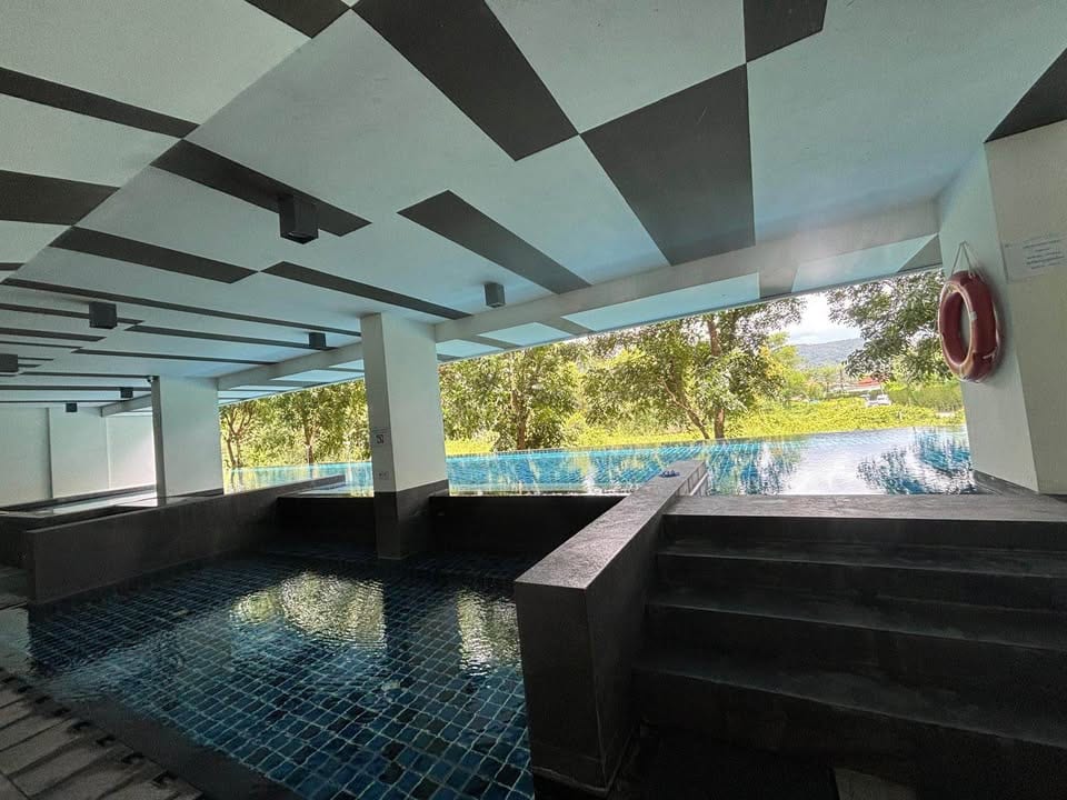 Top-Floor Apartment with Mountain View — Zcape X2, Cherng Talay 5