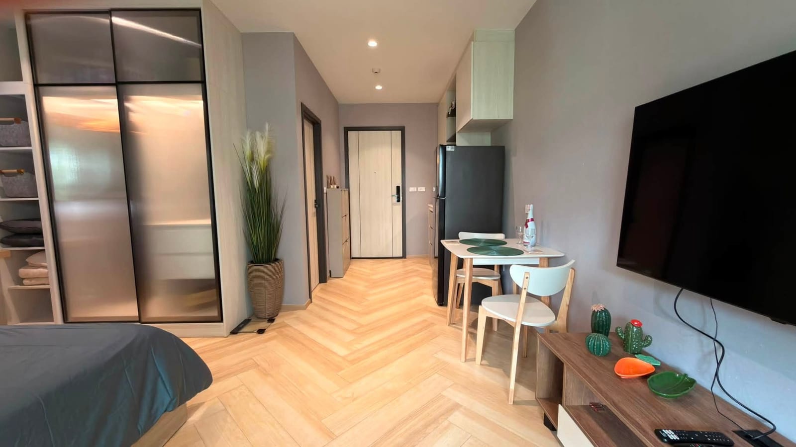 1-Bedroom Apartment, 1 km from Bang Tao Beach 7