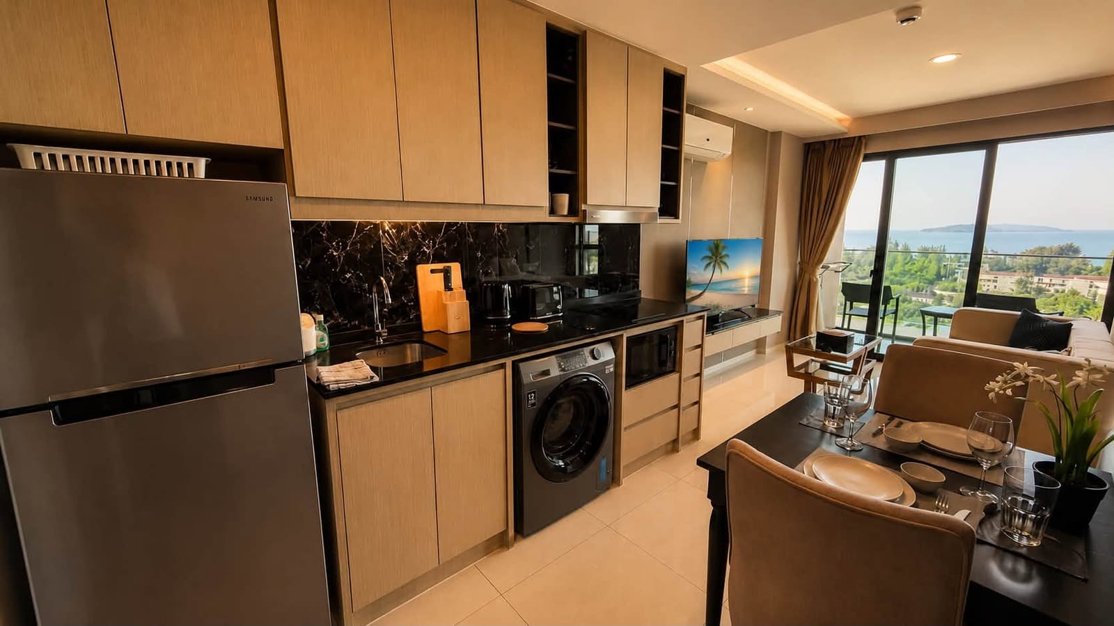 Sea-View 1-Bedroom Apartment — Mida Grande, Surin 5