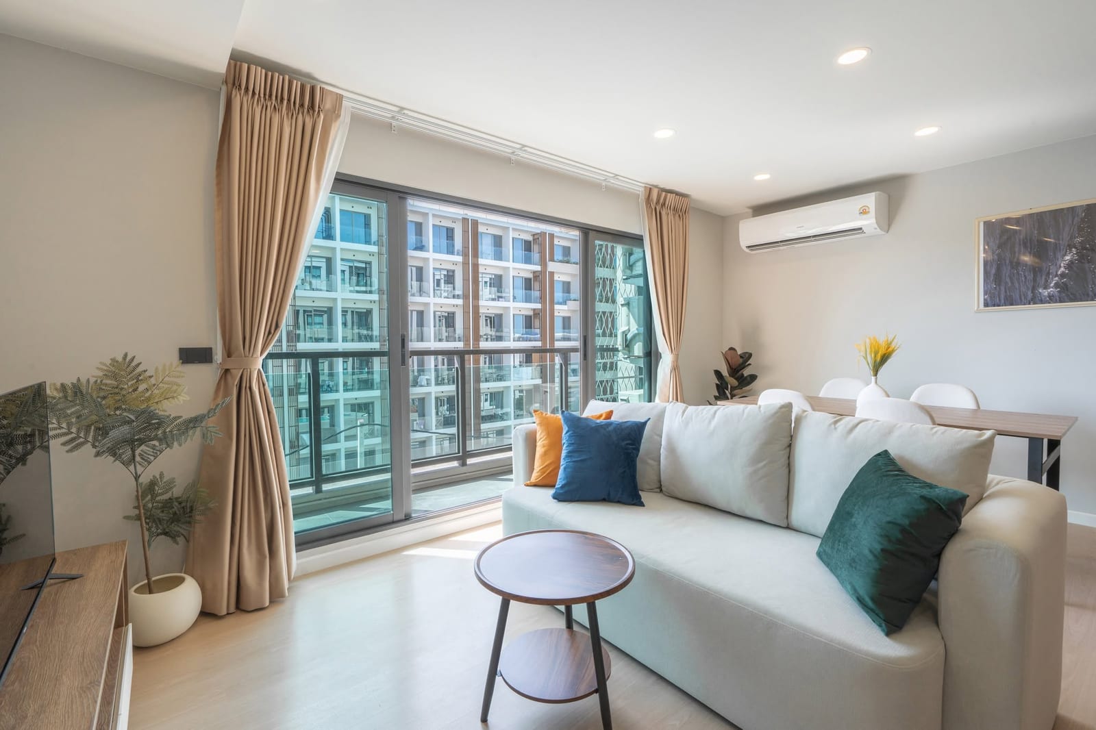 2-Bedroom Apartment with Pool View — Cherng Talay 4