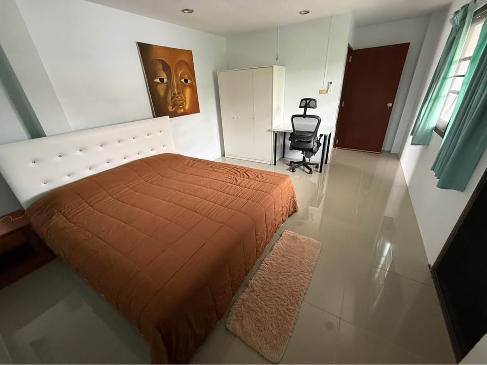 Three-Bedroom House with Large Yard — Soi Cherngtalay 12 2