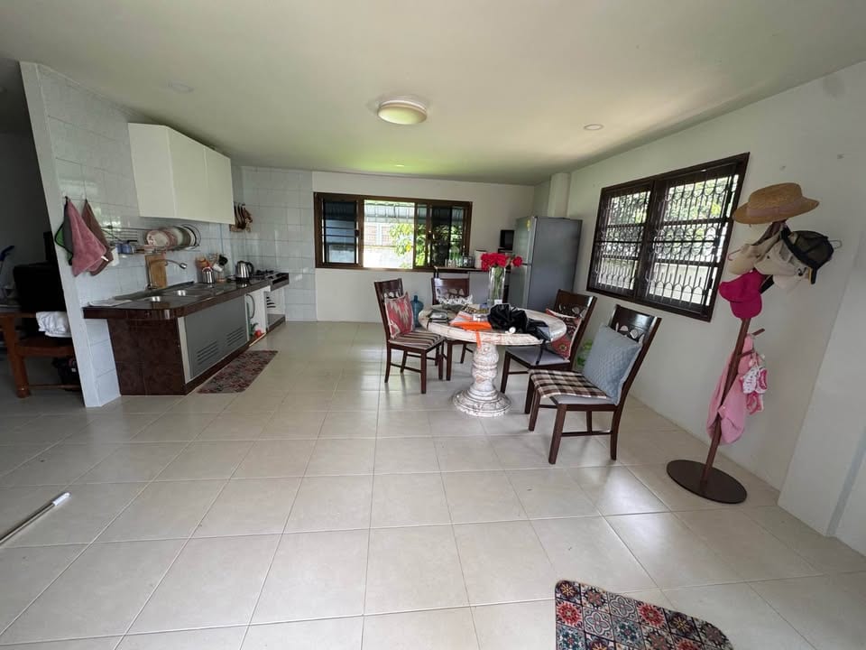 Three-Bedroom House with Large Yard — Soi Cherngtalay 12 8