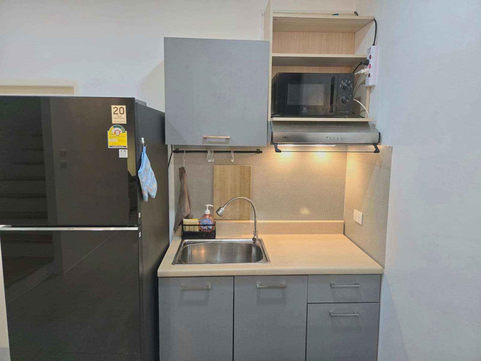 Two-Bedroom House — Smileville X2, Bang Jo 10