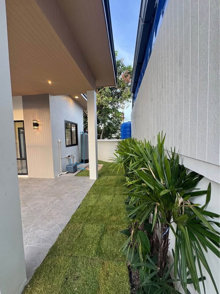 New Single House with Room for a Pool — Ban Don, Cherng Talay 12