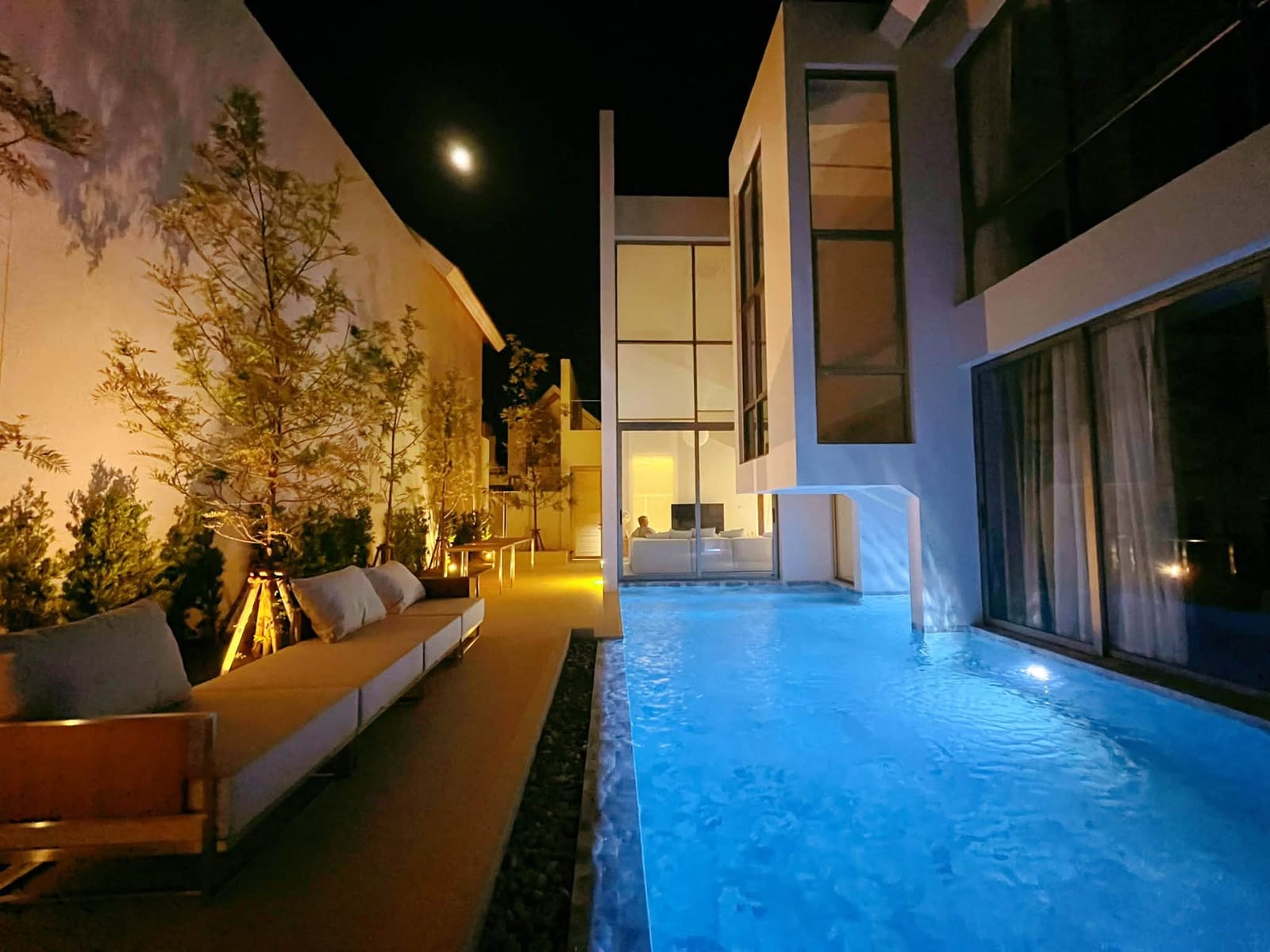 Pool Villa with Roof Terrace — Bang Tao 2