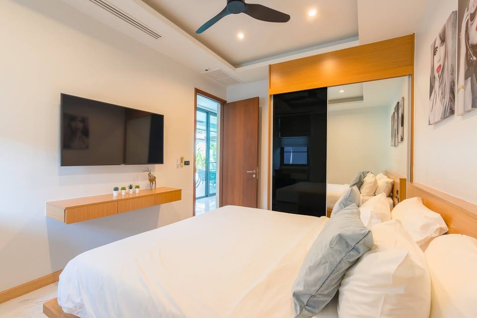 Four-Bedroom Pool Villa — Pasak Soi 3, Cherng Talay