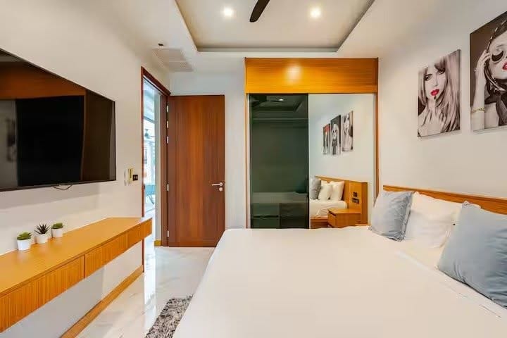 Four-Bedroom Pool Villa — Pasak Soi 3, Cherng Talay