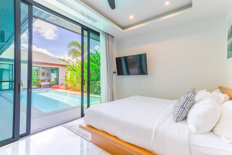 Four-Bedroom Pool Villa — Pasak Soi 3, Cherng Talay