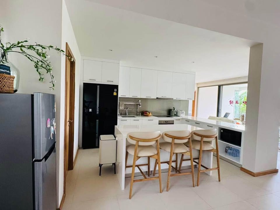 Four-Bedroom Pool Villa with Solar Power — Trichada Breeze, Bang Tao 13