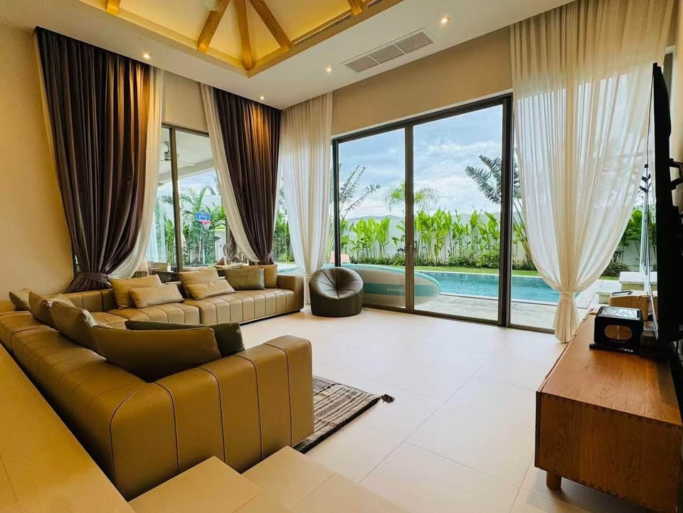 Four-Bedroom Pool Villa with Solar Power — Trichada Breeze, Bang Tao 3