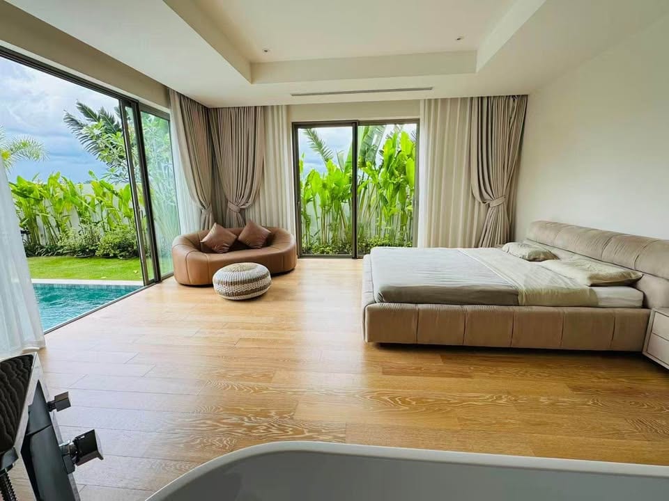 Four-Bedroom Pool Villa with Solar Power — Trichada Breeze, Bang Tao 8
