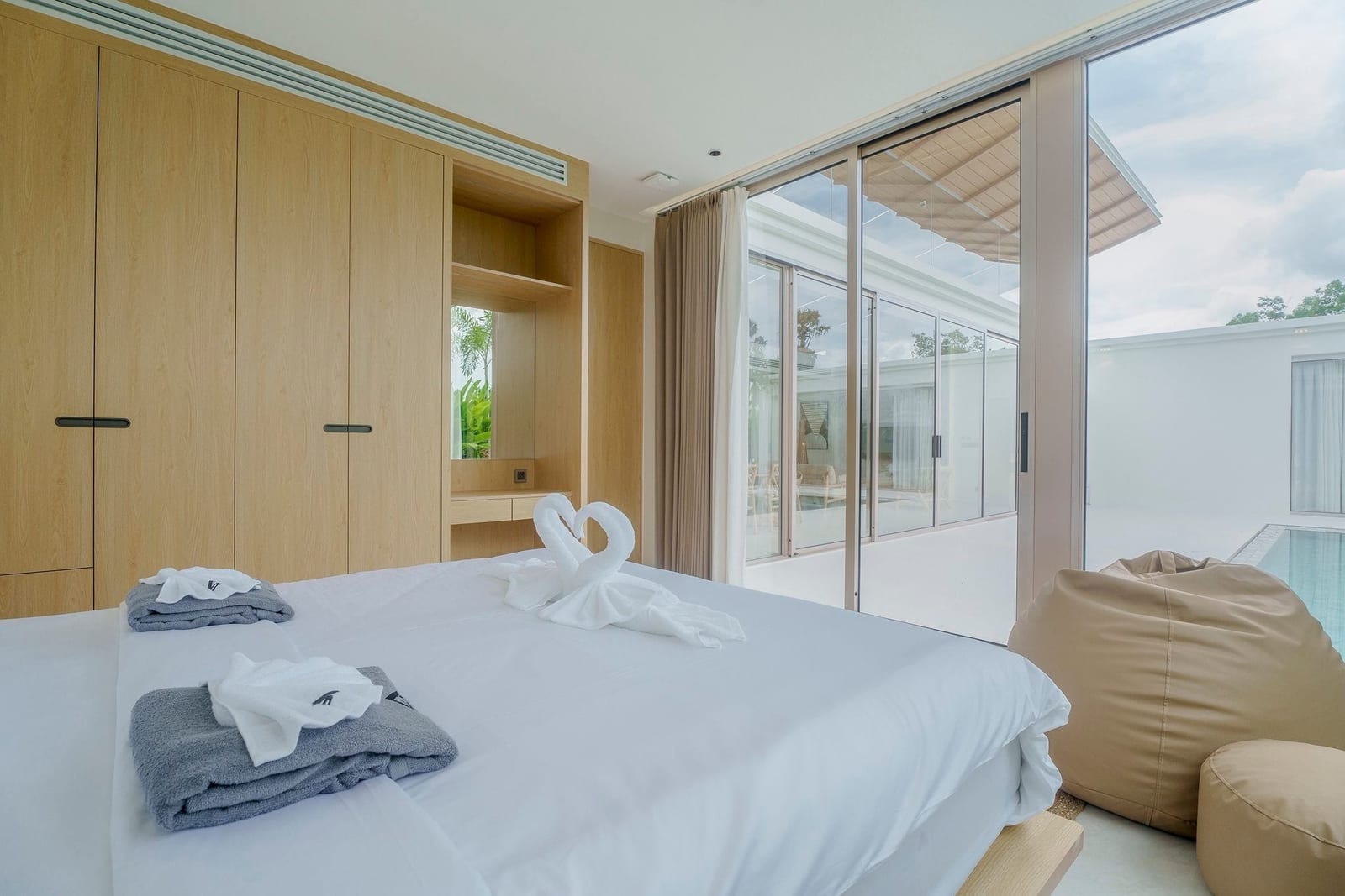 Brand New Bali-Inspired Pool Villa — Cherng Talay 9