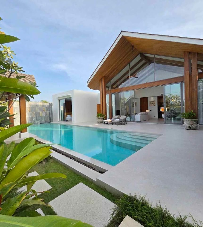4-Bedroom Villa for Sale in Bang Tao, Phuket — pool view