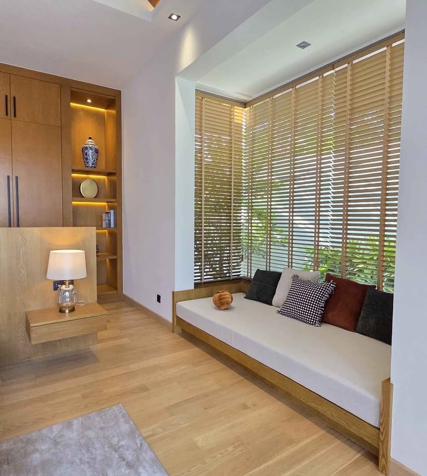 4-Bedroom Villa for Sale in Bang Tao, Phuket — interior view