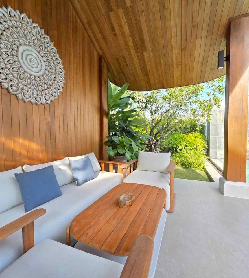 4-Bedroom Villa for Sale in Bang Tao, Phuket — interior view