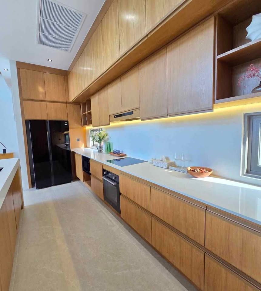 4-Bedroom Villa for Sale in Bang Tao, Phuket — interior view