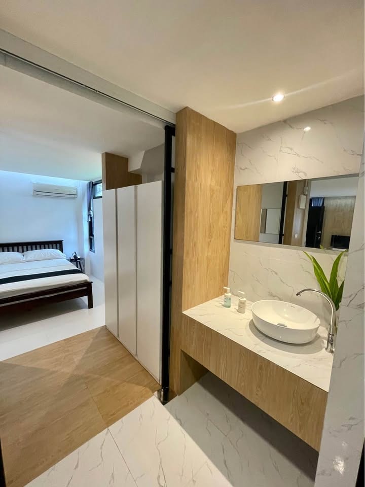 1-Bedroom Apartment with Private Garage — Stacked Residence 16