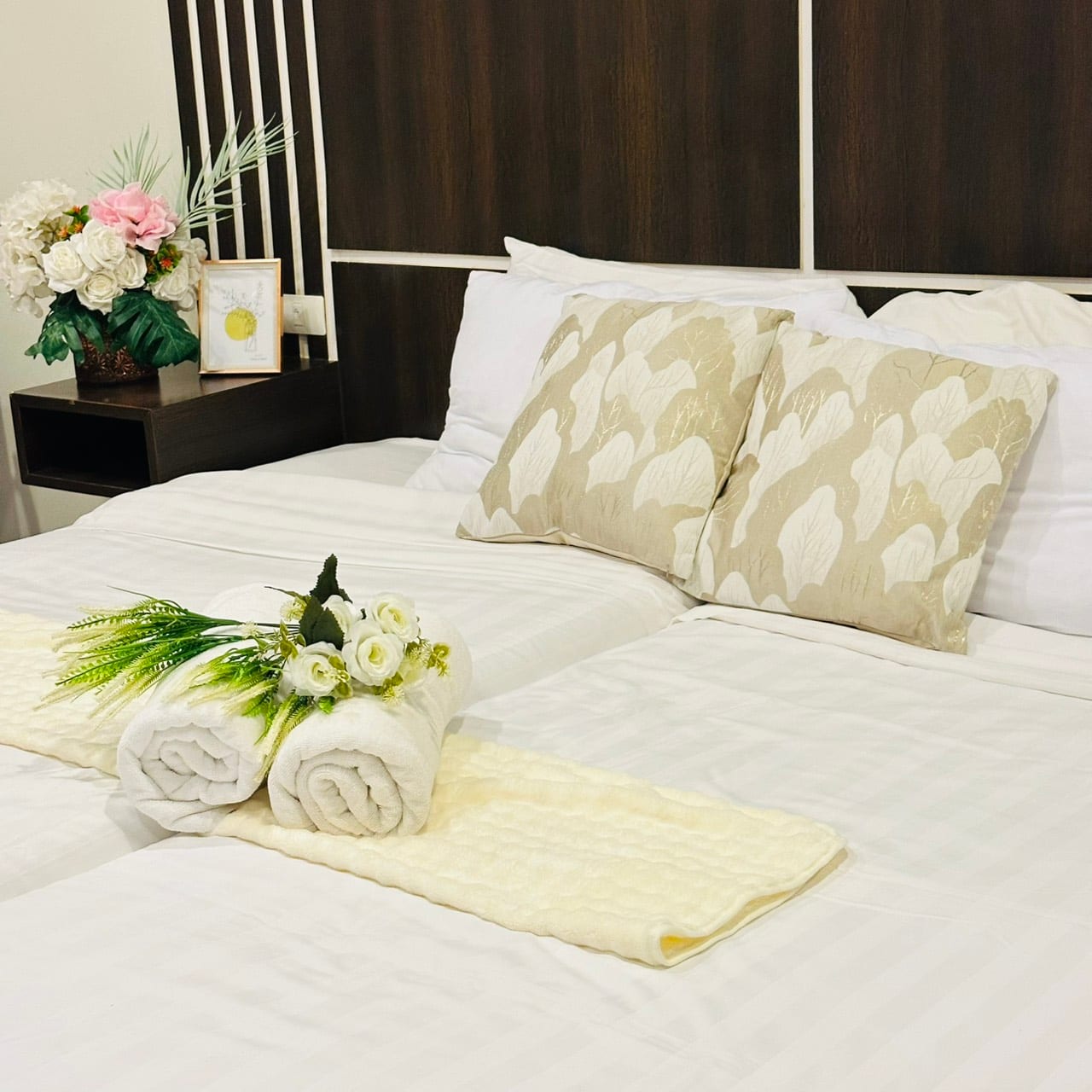 1-Bedroom Condominium for Sale in Bang Tao, Phuket — interior view