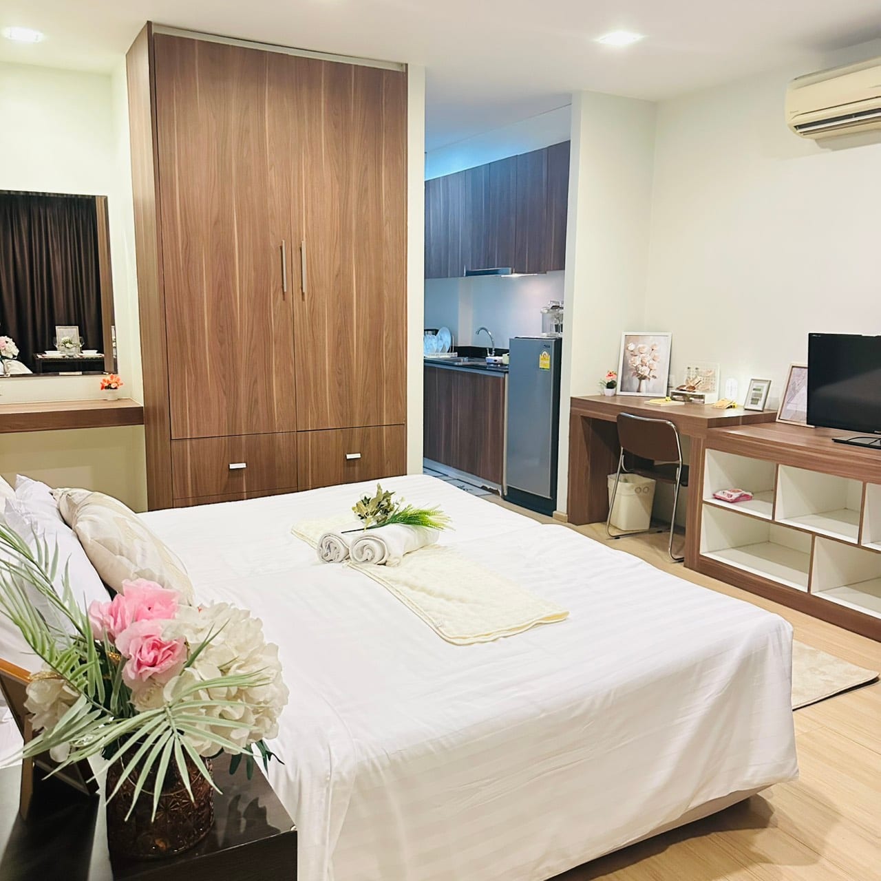 1-Bedroom Condominium for Sale in Bang Tao, Phuket — interior view