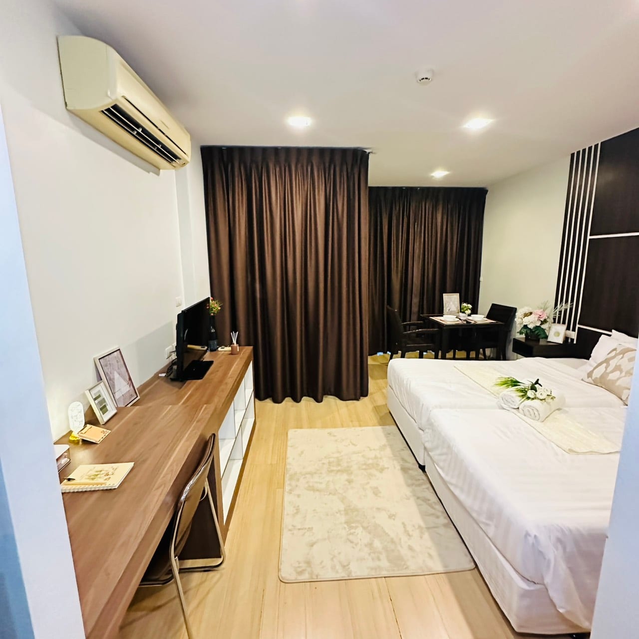 1-Bedroom Condominium for Sale in Bang Tao, Phuket — interior view