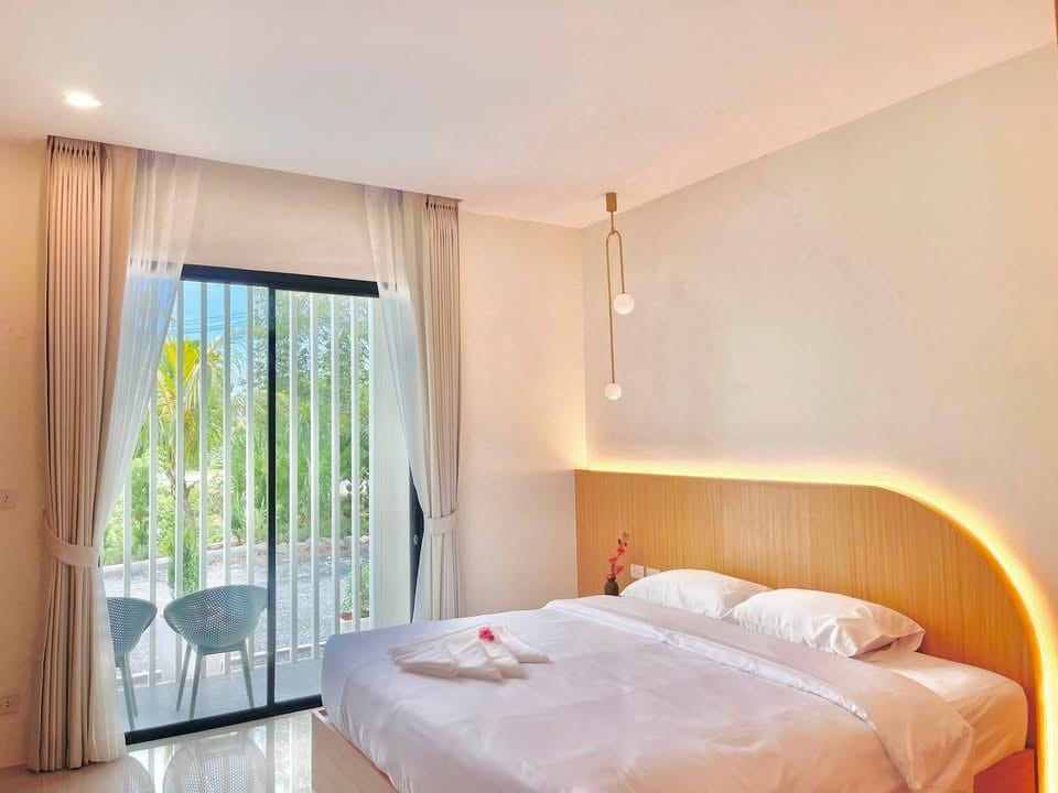 1-Bedroom Condo for Rent in Bang Tao, Phuket — interior view