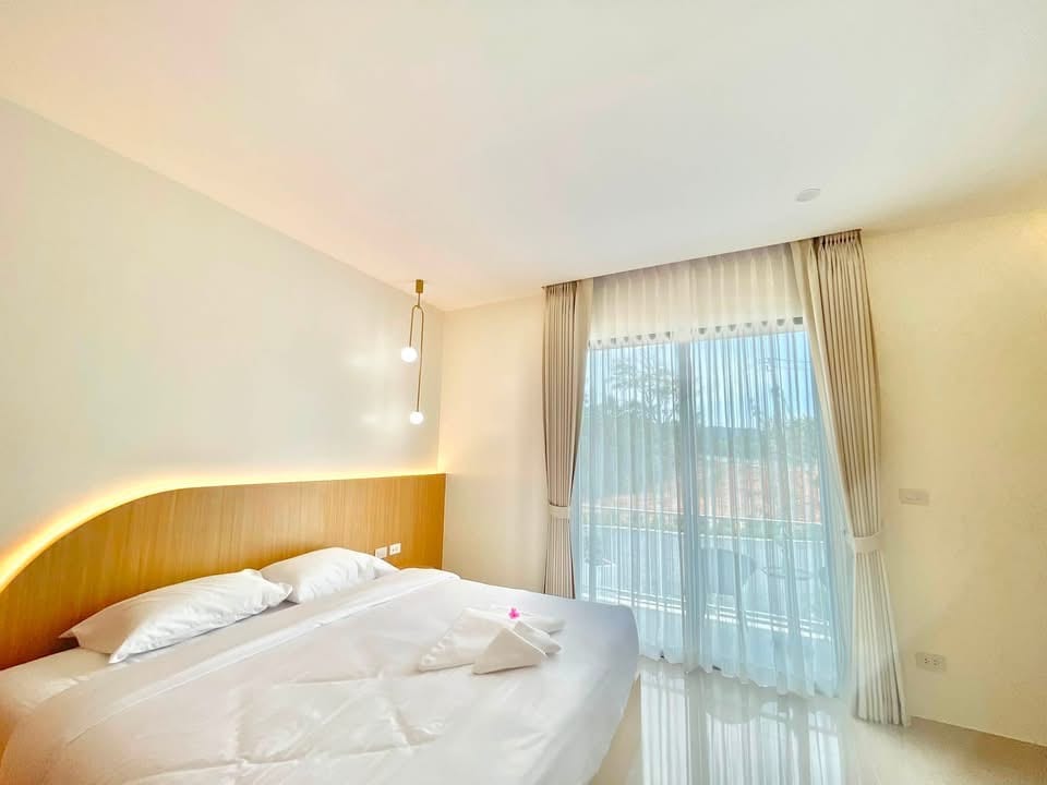 1-Bedroom Condo for Rent in Bang Tao, Phuket — interior view