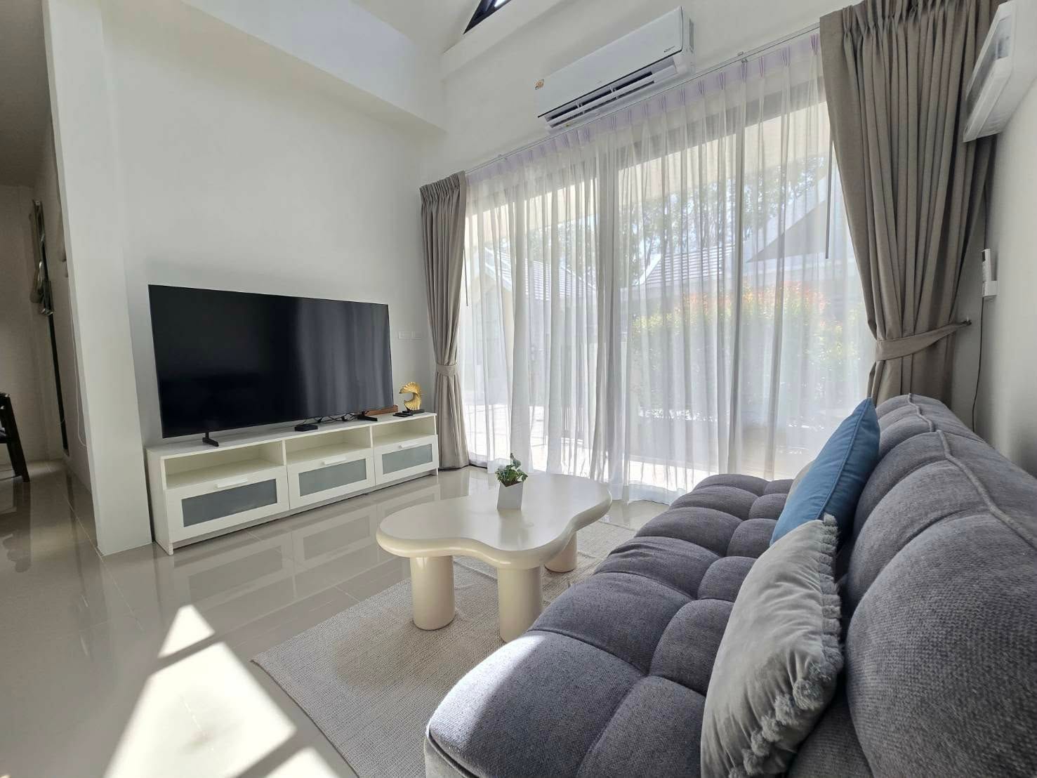 Modern Nordic-Style 3-Bedroom House for Rent in Bang Jo 5