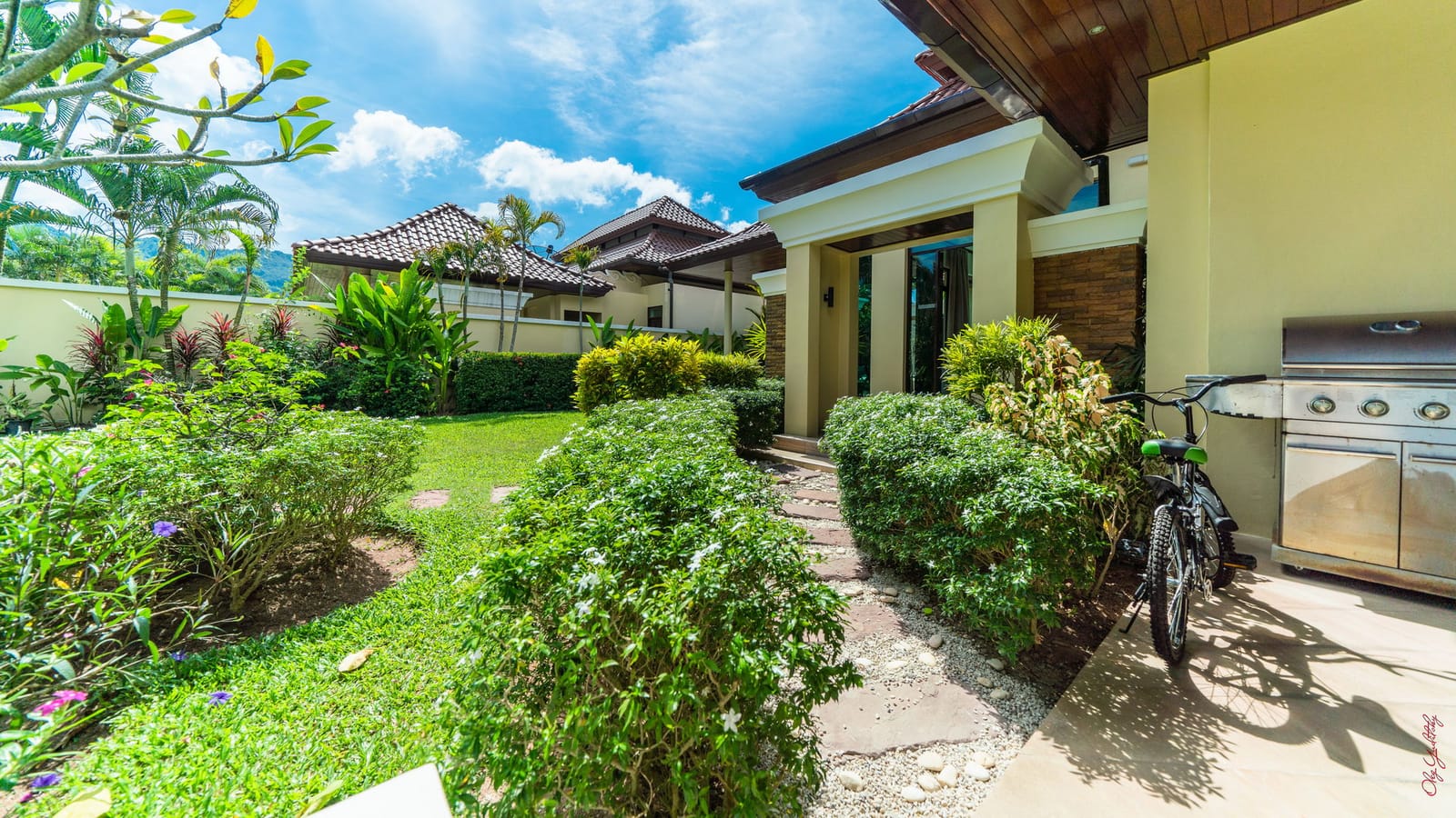 Luxury 3+1 Bedroom Villa 500m from Bang Tao Beach 10