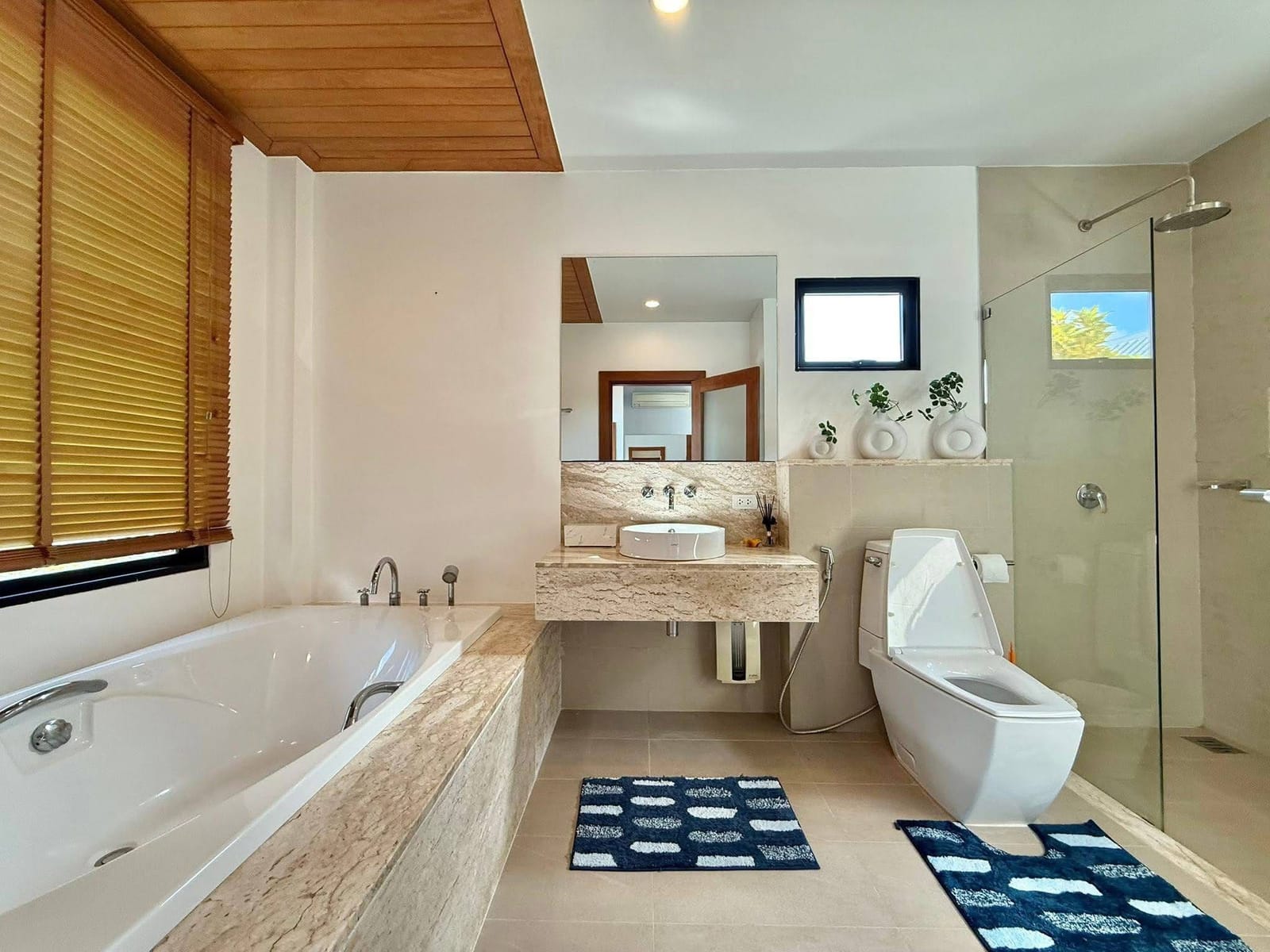 Cozy Private Pool Villa near Laguna 18