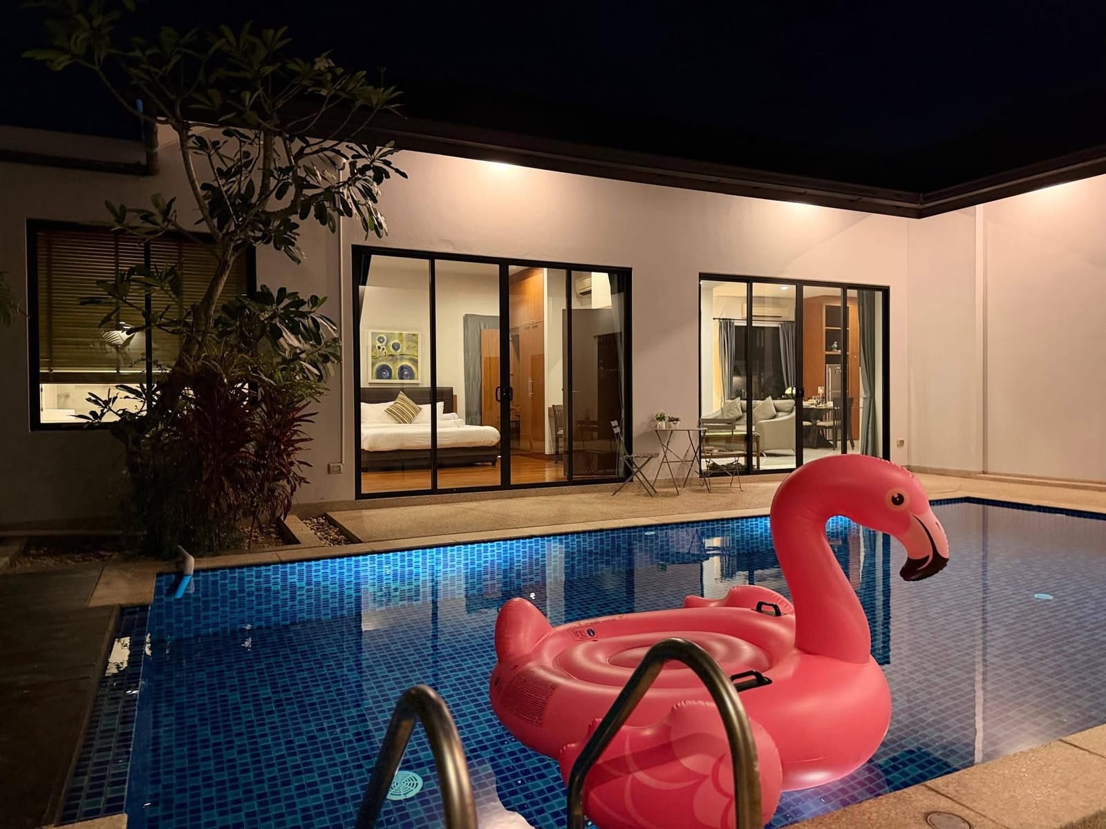 Cozy Private Pool Villa near Laguna 2