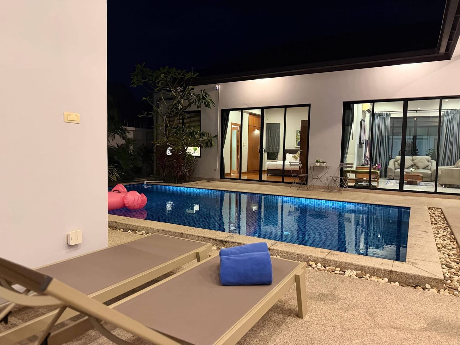 Cozy Private Pool Villa near Laguna 30