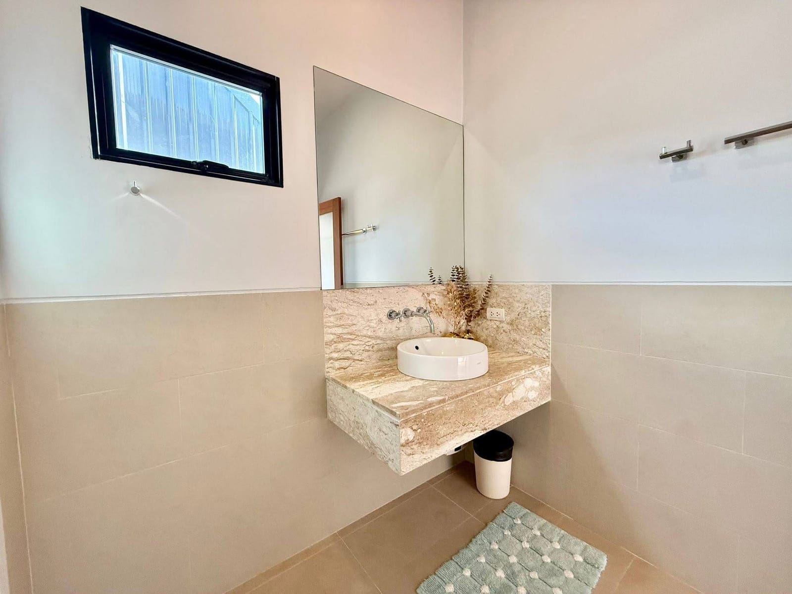 Cozy Private Pool Villa near Laguna 41
