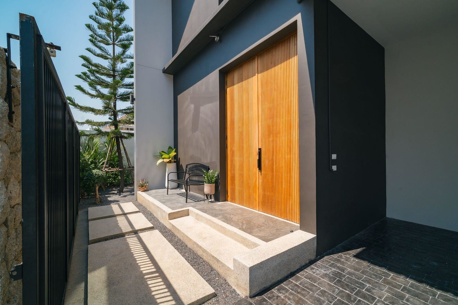Income-Generating Pool Villa in Bang Tao 28