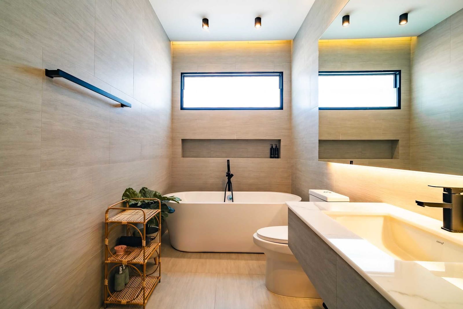Income-Generating Pool Villa in Bang Tao 41