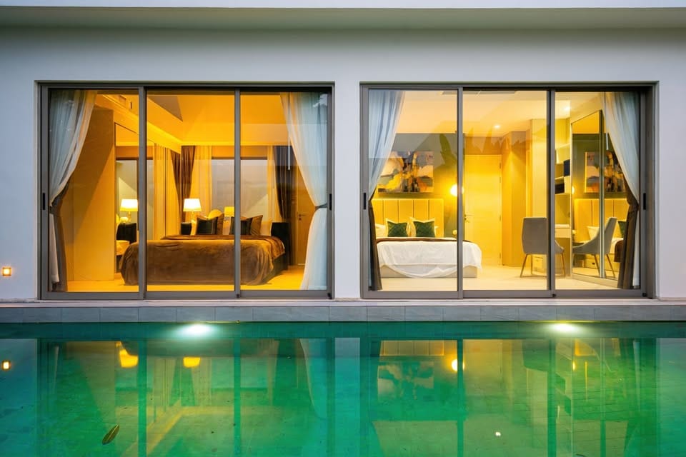 Newly Renovated Luxury Pool Villa, Layan-Bangtao 10