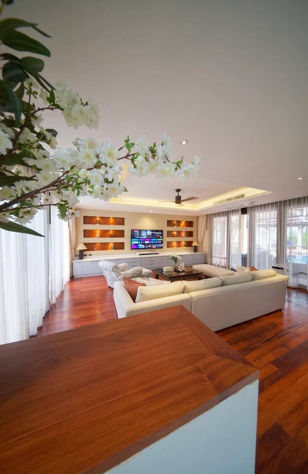 Luxury 5-Bedroom Pool Villa for Rent - Bang Tao 11