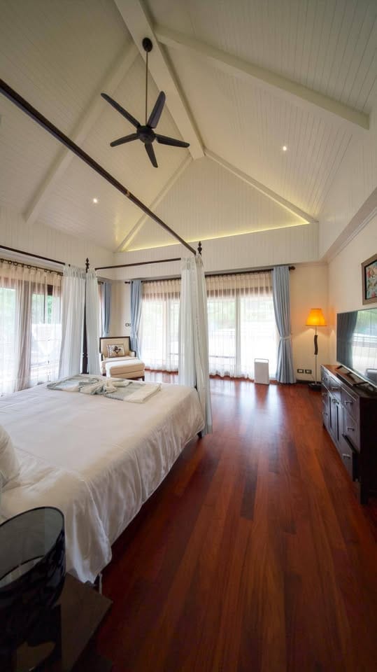 Luxury 5-Bedroom Pool Villa for Rent - Bang Tao 5