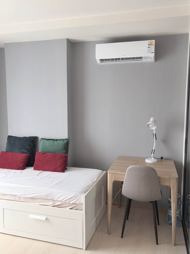 2-Bedroom Condominium for Sale in Phuket Town — interior view