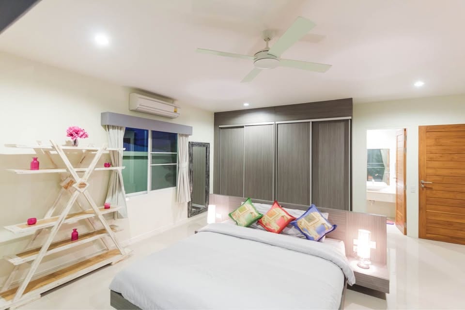 2-Bedroom Villa for Rent in Chalong, Phuket — interior view
