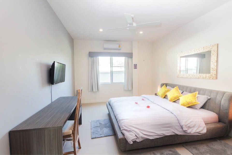 2-Bedroom Villa for Rent in Chalong, Phuket — interior view