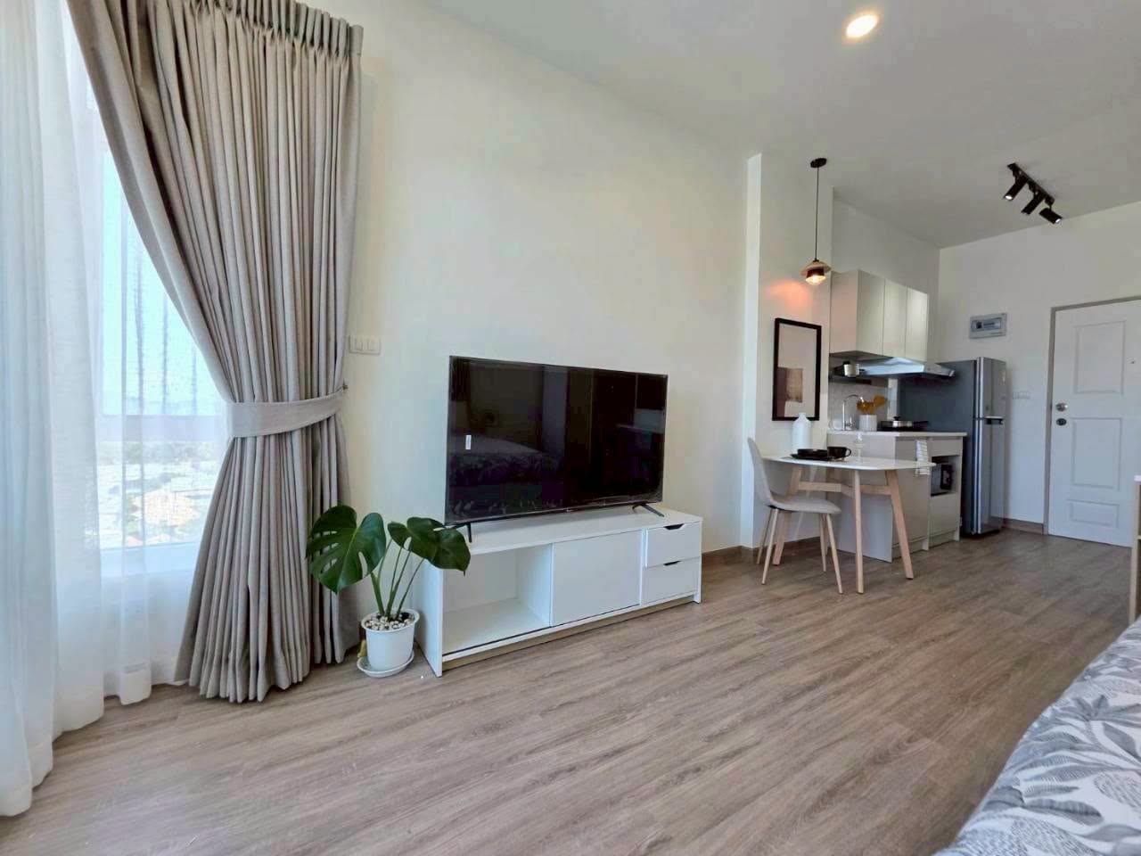 Corner Unit with Open View — The Bell Condominium, Chalong 7