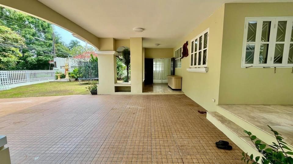 House in Chalong