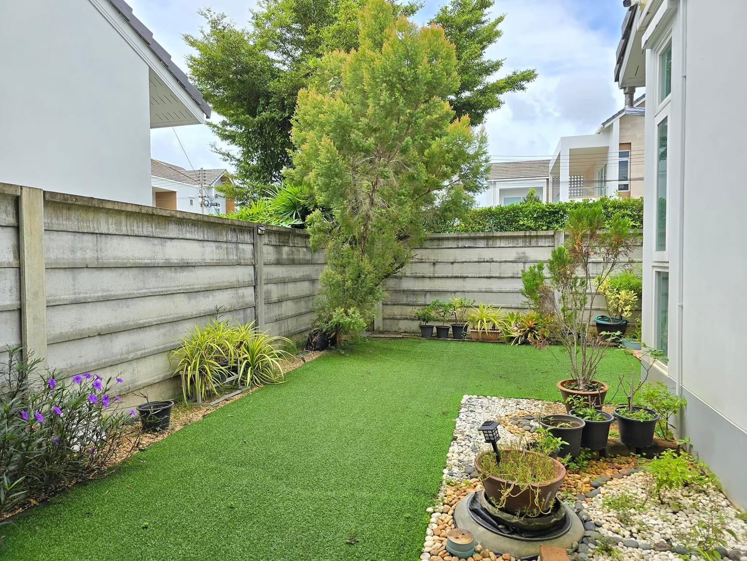 Modern 3-Bedroom Detached House - Hideaway Valley Chalong 11
