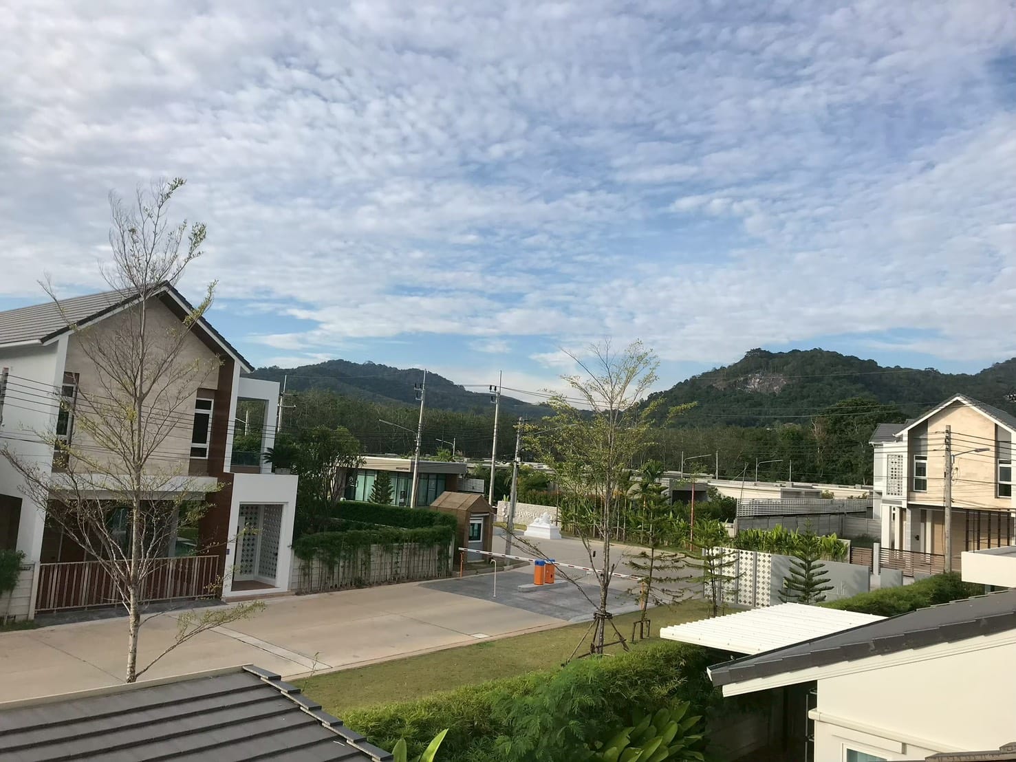 Modern 3-Bedroom Detached House - Hideaway Valley Chalong 19