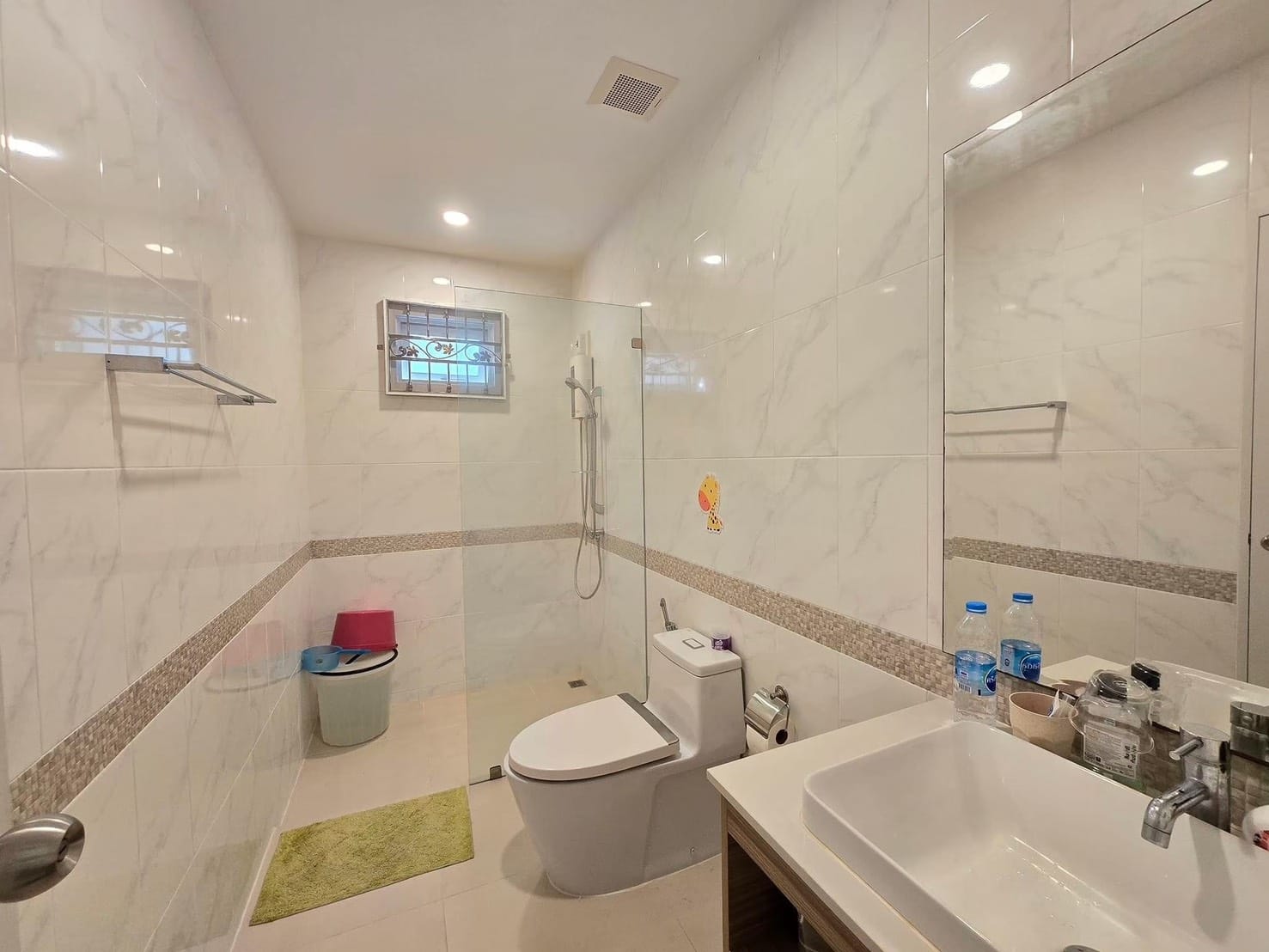 Modern 3-Bedroom Detached House - Hideaway Valley Chalong 6